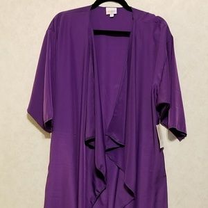 NWT Medium LulaRoe Shirley (Long cardigan type)